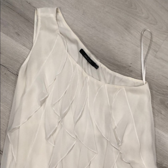 Ark & Co. One Shoulder White Ruffle Dress - L - Picture 6 of 12